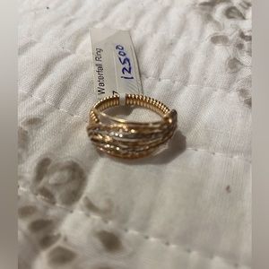 ❤️ RONALDO Waterfall ring NWT size 7 ❤️